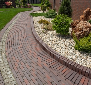 DAC Antrepriza Constructii - Hale Bucuresti